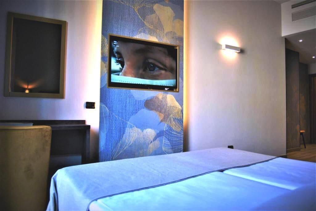 Mokinba Hotels King Milan Extérieur photo